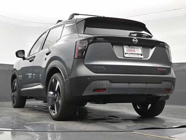 2026 Gun Metallic/Super Black Nissan Kicks SR AWD SUV