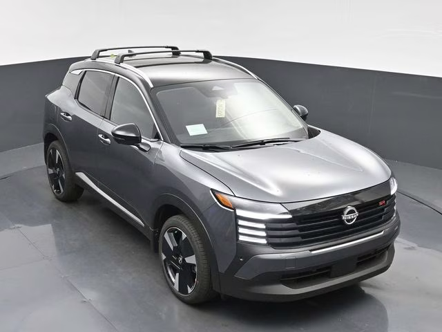2026 Gun Metallic/Super Black Nissan Kicks SR AWD SUV