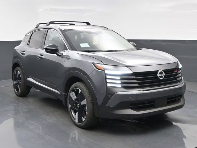 2026 Gun Metallic/Super Black Nissan Kicks SR AWD SUV