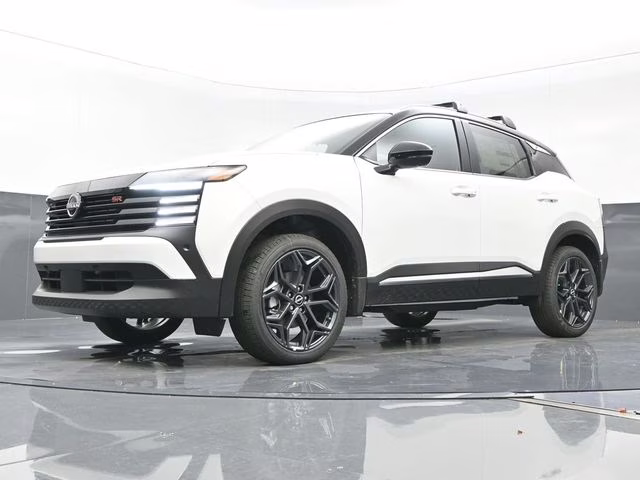 2026 Aspen White/Super Black Nissan Kicks SR FWD SUV