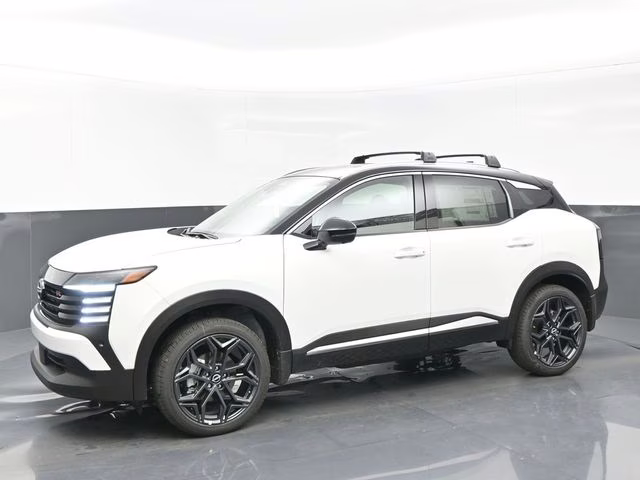 2026 Aspen White/Super Black Nissan Kicks SR FWD SUV