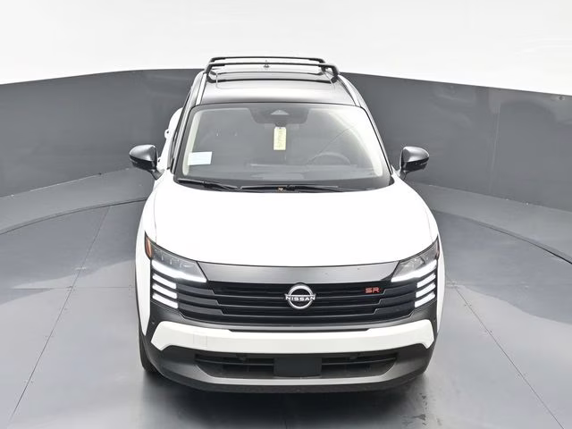 2026 Aspen White/Super Black Nissan Kicks SR FWD SUV