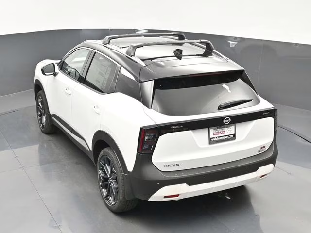 2026 Aspen White/Super Black Nissan Kicks SR FWD SUV