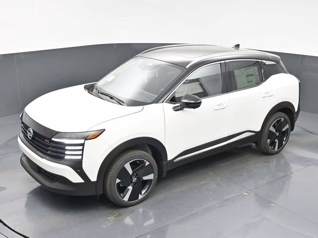 2026 Aspen White/Super Black Nissan Kicks SR FWD SUV