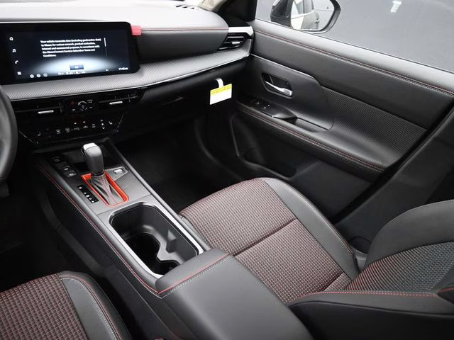 2026 Super Black Nissan Kicks SR FWD SUV