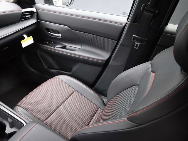 2026 Super Black Nissan Kicks SR FWD SUV