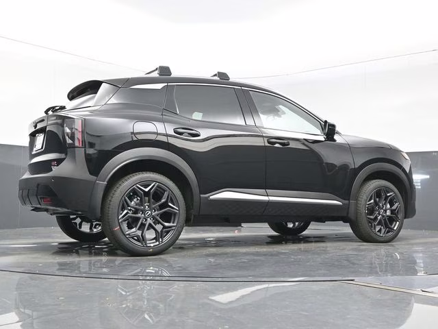 2026 Super Black Nissan Kicks SR FWD SUV