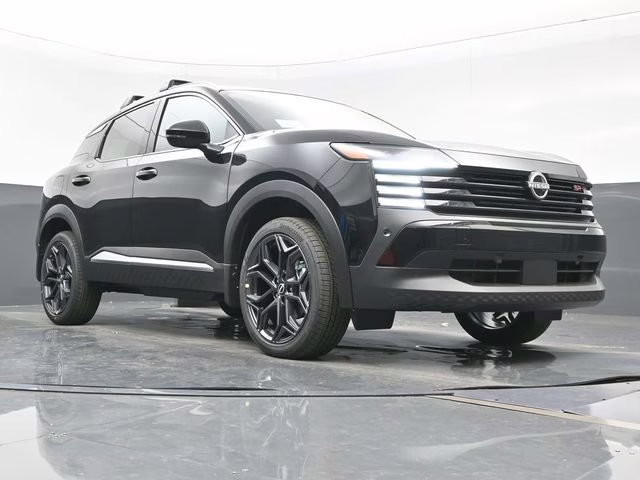 2026 Super Black Nissan Kicks SR FWD SUV