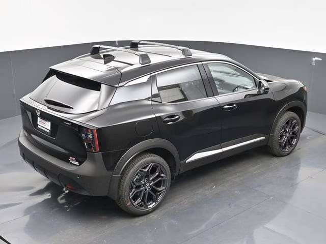 2026 Super Black Nissan Kicks SR FWD SUV