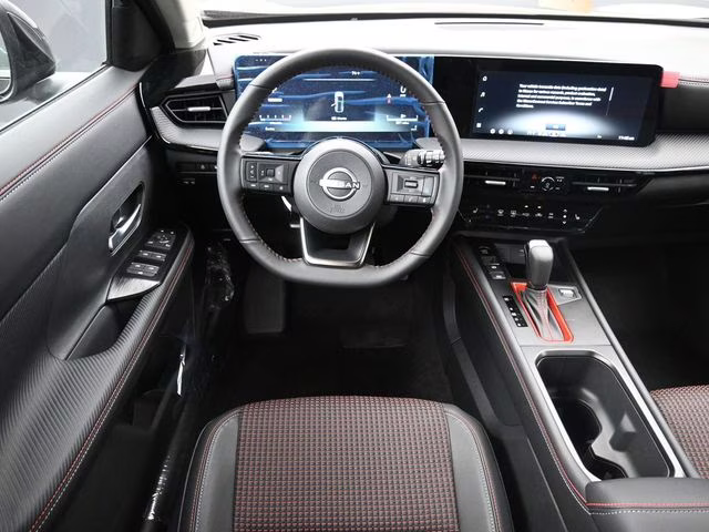 2026 Super Black Nissan Kicks SR FWD SUV