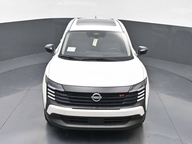 2026 Aspen White Tricoat Nissan Kicks SR FWD SUV