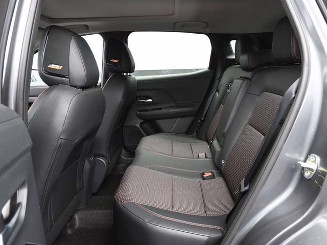 2026 Gun Metallic/Super Black Nissan Kicks SR FWD SUV