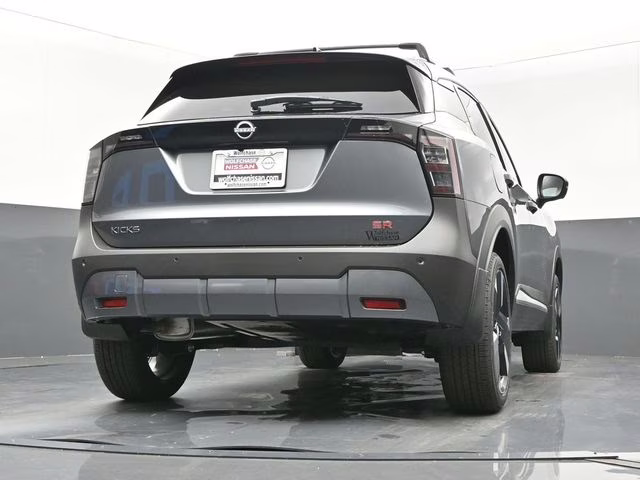 2026 Gun Metallic/Super Black Nissan Kicks SR FWD SUV