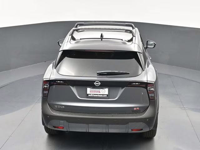 2026 Gun Metallic/Super Black Nissan Kicks SR FWD SUV
