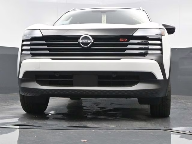 2026 Aspen White/Super Black Nissan Kicks SR AWD SUV