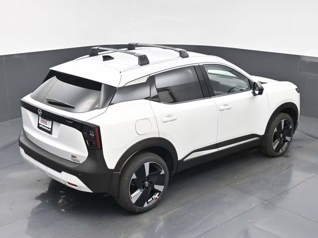 2026 Aspen White Tricoat Nissan Kicks SR AWD SUV