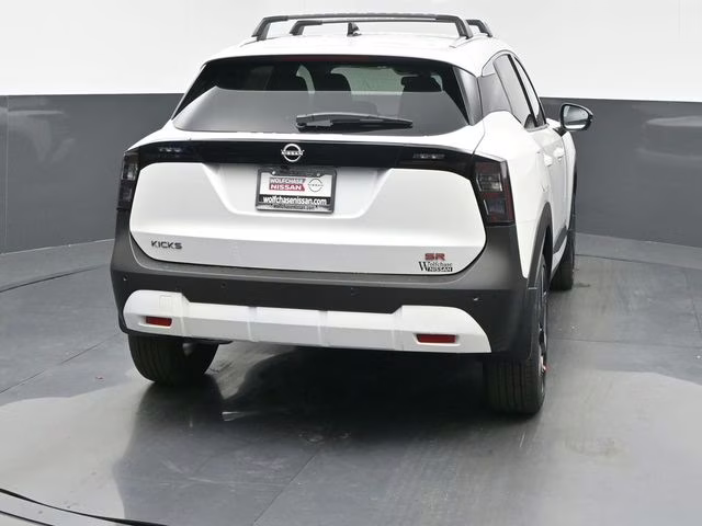 2026 Aspen White Tricoat Nissan Kicks SR AWD SUV