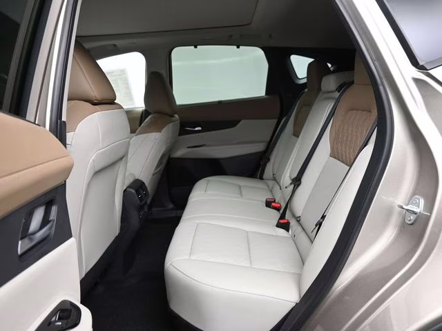 2026 Champagne Silver Metallic Nissan Murano Platinum AWD SUV