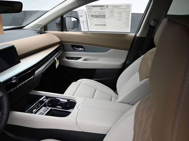 2026 Champagne Silver Metallic Nissan Murano Platinum AWD SUV