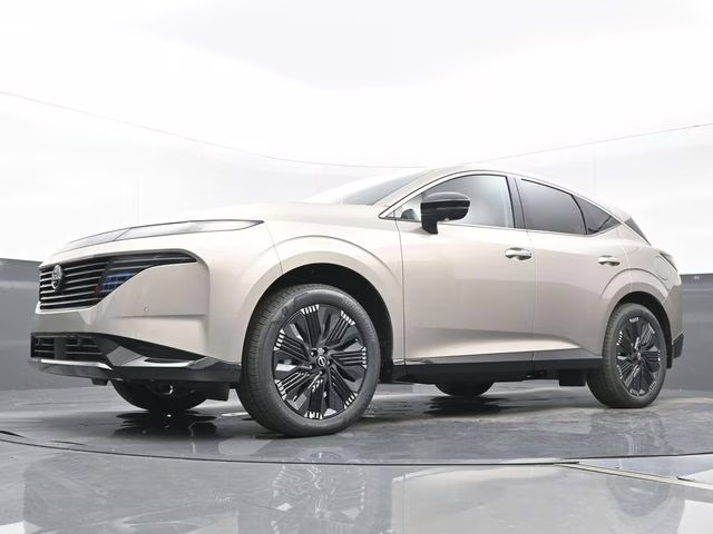 2026 Champagne Silver Metallic Nissan Murano Platinum AWD SUV