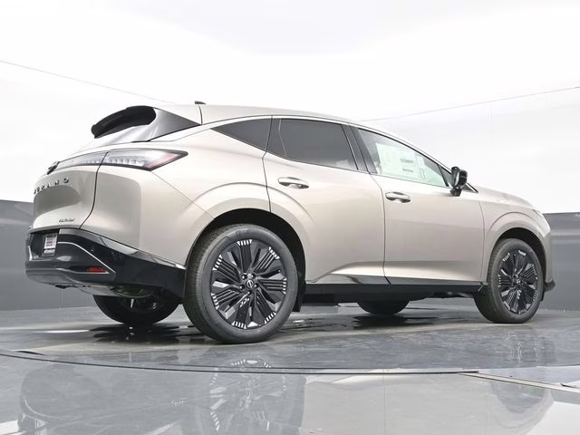2026 Champagne Silver Metallic Nissan Murano Platinum AWD SUV