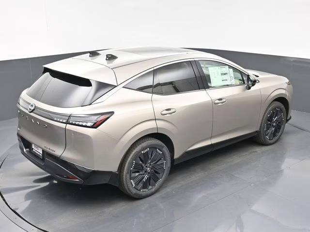 2026 Champagne Silver Metallic Nissan Murano Platinum AWD SUV
