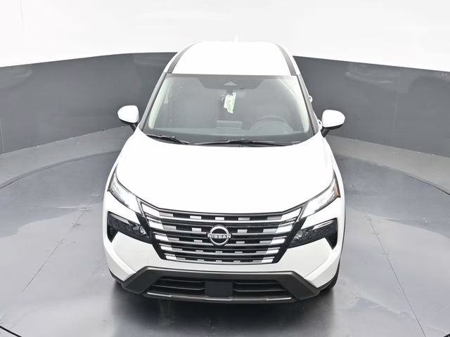 2026 Everest White Pearl Tricoat Nissan Rogue SV AWD SUV