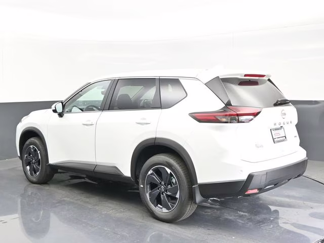 2026 Everest White Pearl Tricoat Nissan Rogue SV AWD SUV