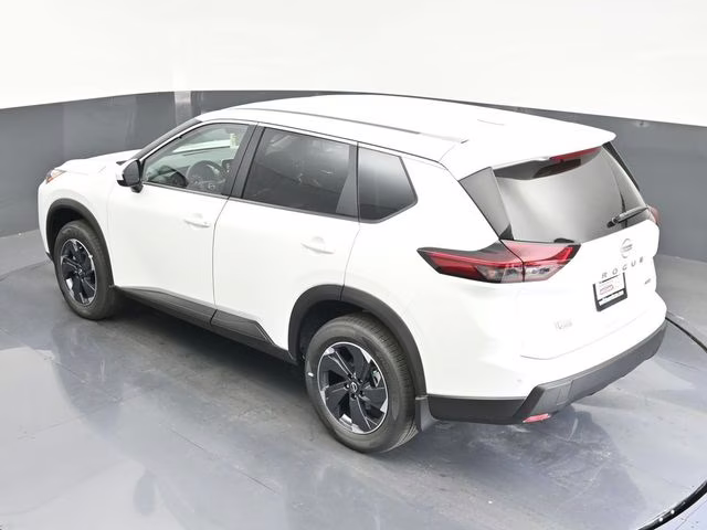 2026 Everest White Pearl Tricoat Nissan Rogue SV AWD SUV
