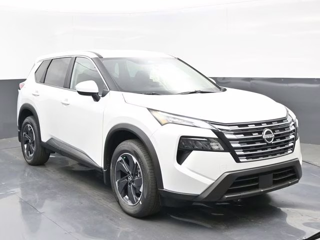 2026 Everest White Pearl Tricoat Nissan Rogue SV AWD SUV