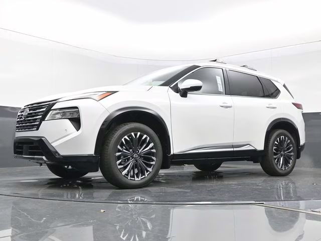 2026 Everest White Pearl Tricoat Nissan Rogue Platinum AWD SUV