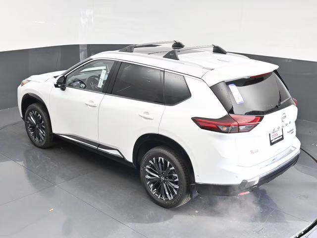 2026 Everest White Pearl Tricoat Nissan Rogue Platinum AWD SUV
