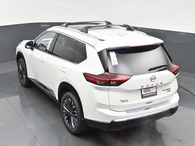 2026 Everest White Pearl Tricoat Nissan Rogue Platinum AWD SUV