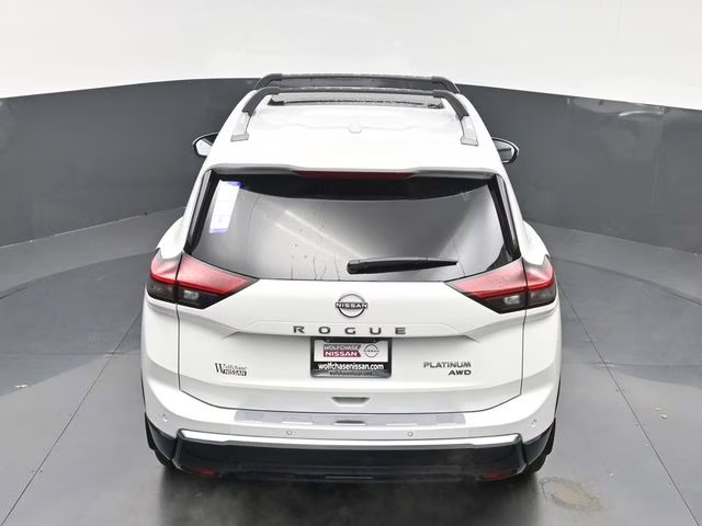 2026 Everest White Pearl Tricoat Nissan Rogue Platinum AWD SUV