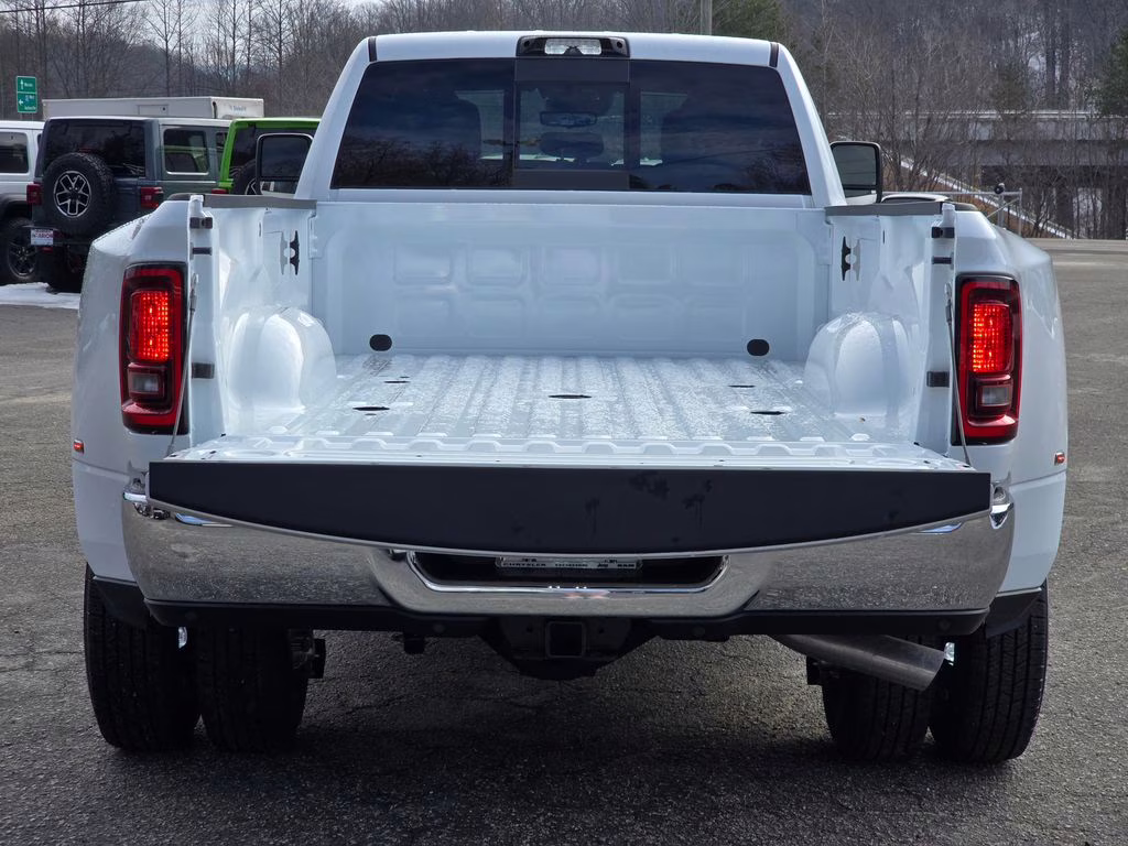2026 Bright White Clearcoat Ram 3500 Tradesman 4X4 Truck