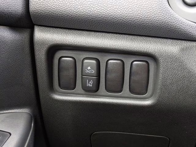 2026 Alloy Silver Metallic Mitsubishi Outlander Sport 2.0 LE 4X4 SUV