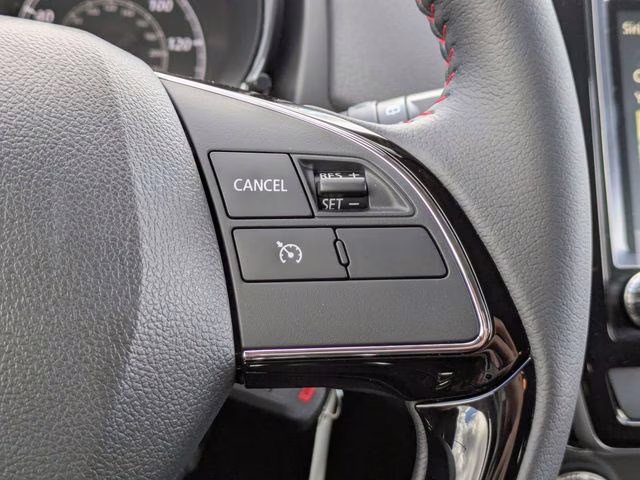 2026 Alloy Silver Metallic Mitsubishi Outlander Sport 2.0 LE 4X4 SUV