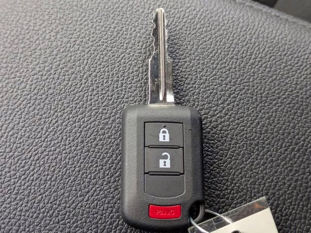 2026 Alloy Silver Metallic Mitsubishi Outlander Sport 2.0 LE 4X4 SUV