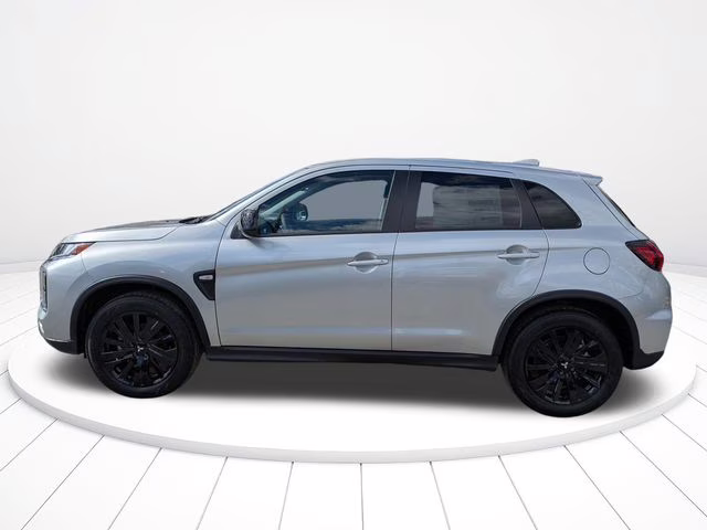 2026 Alloy Silver Metallic Mitsubishi Outlander Sport 2.0 LE 4X4 SUV
