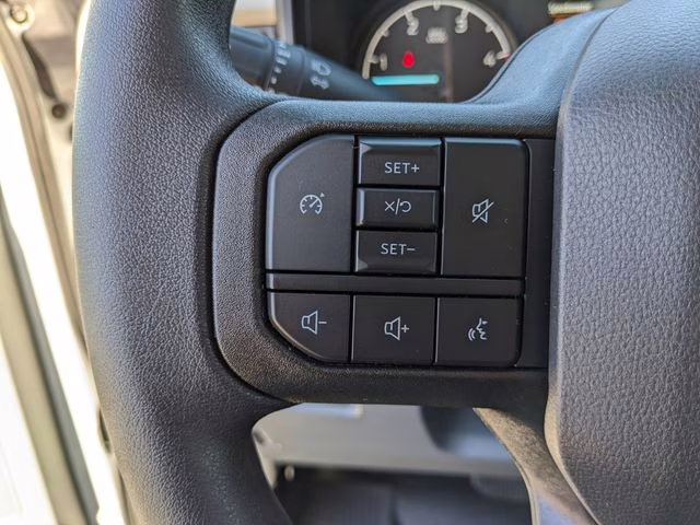 2026 Oxford White Ford Super Duty F-250 SRW XL 4X4 Truck