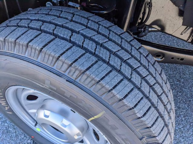 2026 Oxford White Ford Super Duty F-250 SRW XL 4X4 Truck