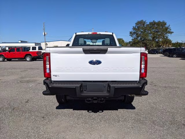 2026 Oxford White Ford Super Duty F-250 SRW XL 4X4 Truck