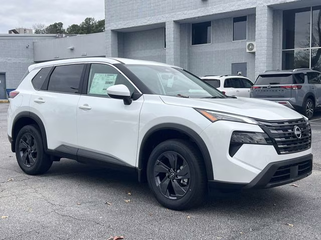 2026 Everest White Pearl Tricoat Nissan Rogue SV FWD SUV