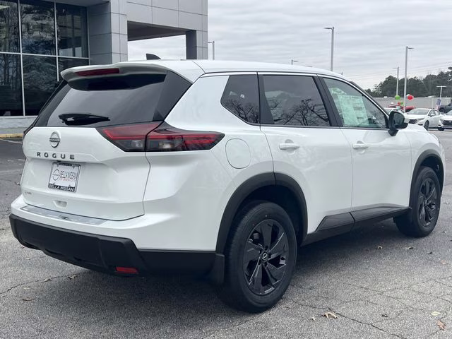 2026 Everest White Pearl Tricoat Nissan Rogue SV FWD SUV