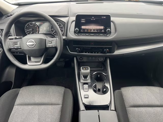 2026 Everest White Pearl Tricoat Nissan Rogue SV FWD SUV