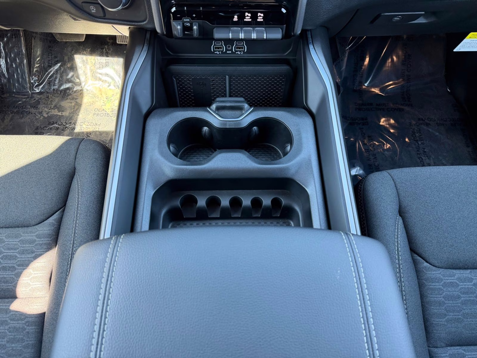 2026 Granite Crystal Metallic Clearcoat Ram 1500 Big Horn/Lone Star 4X4 Truck