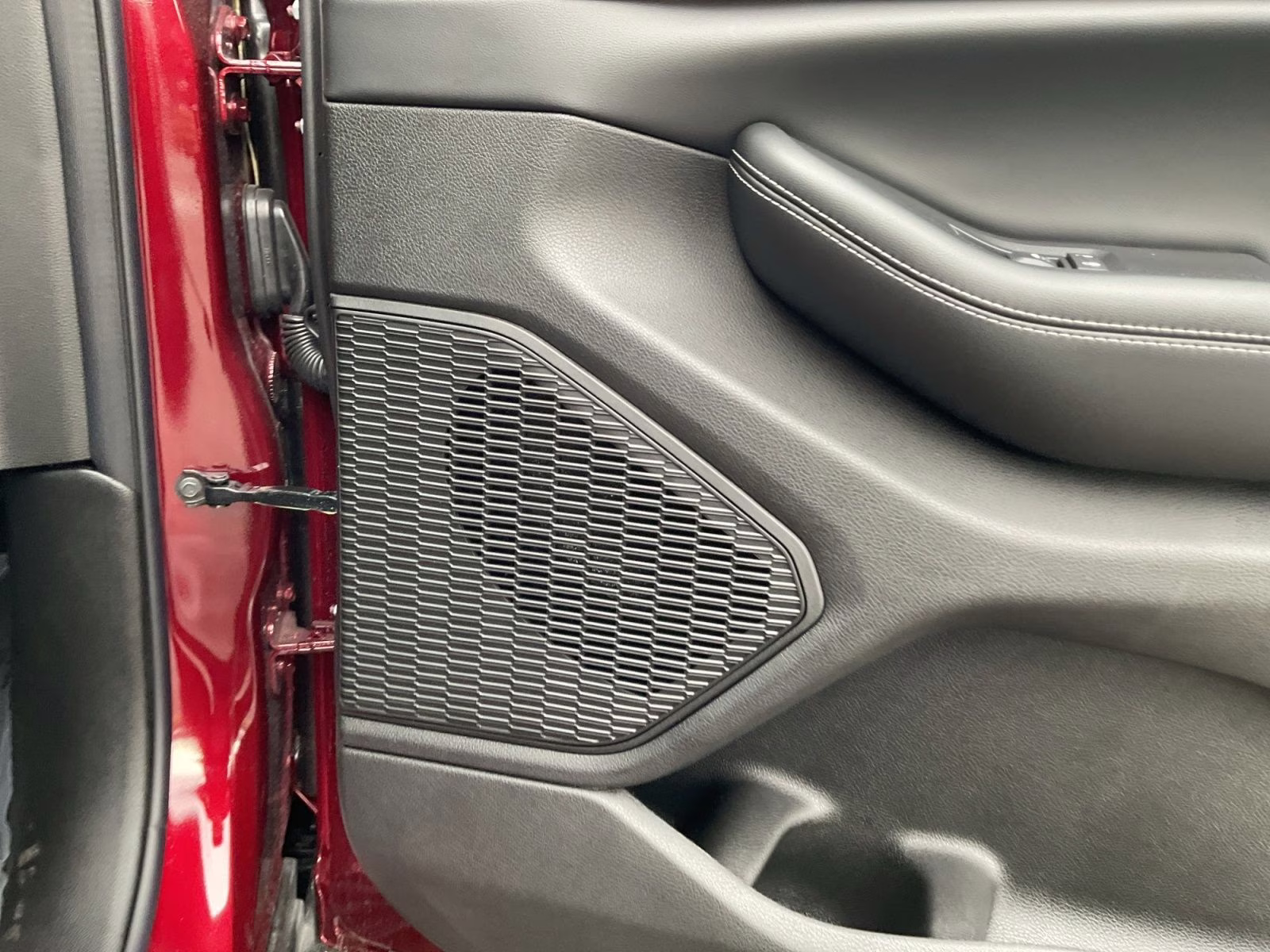 2025 Velvet Red Pearlcoat Jeep Grand Cherokee Limited 4X4 SUV