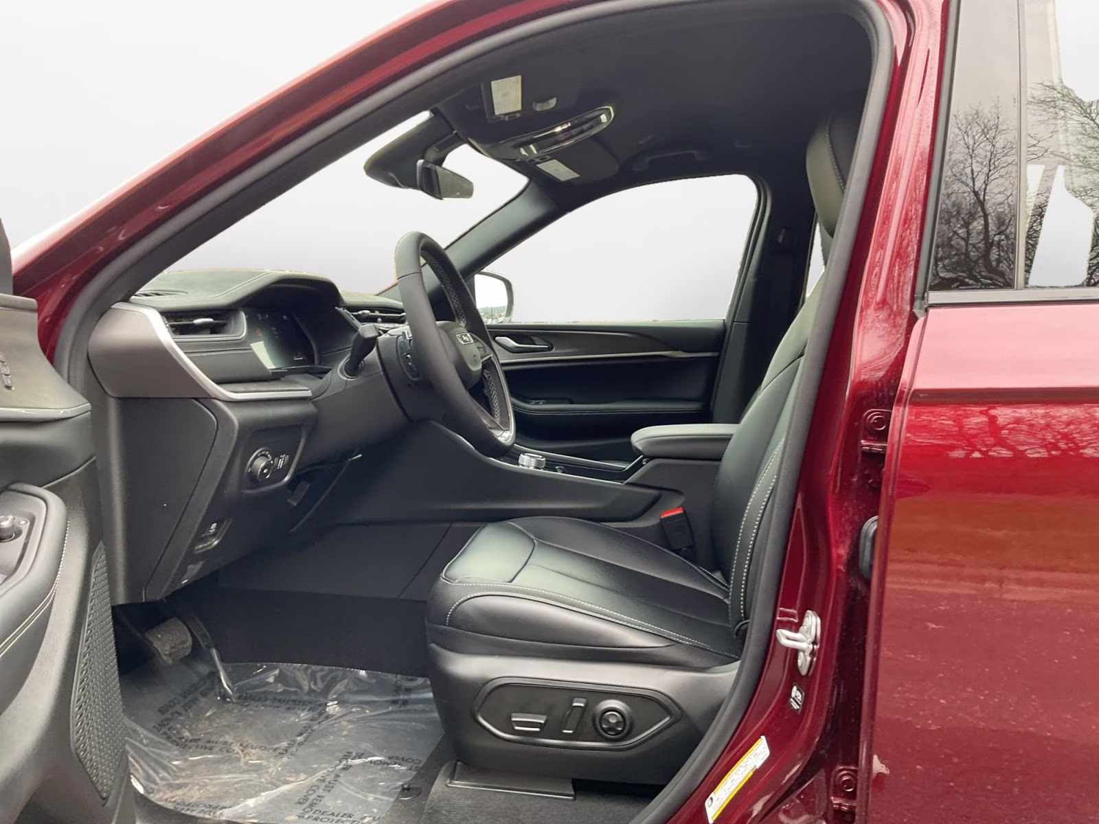 2025 Velvet Red Pearlcoat Jeep Grand Cherokee Limited 4X4 SUV