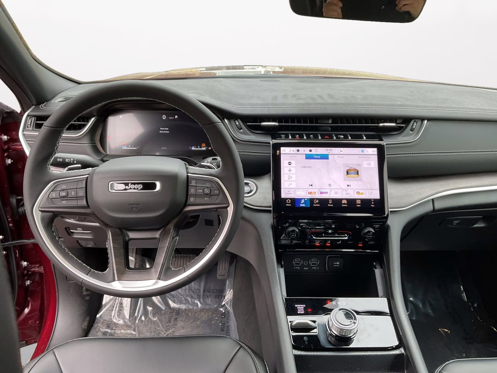 2025 Velvet Red Pearlcoat Jeep Grand Cherokee Limited 4X4 SUV