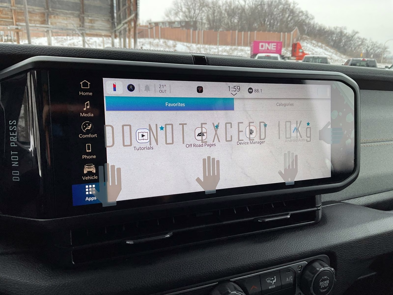 2026 Granite Crystal Metallic Clearcoat Jeep Gladiator Sport S 4X4 Truck